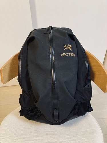 ARC’TERYX ARROW22 backpack Arro 22 Backpack in Eden - Arc'Teryx