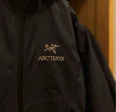 Arc'teryx Zeta SL Jacket GORE-TEX 美品 ARC'TERYX】 ゼータ SL ジャケット メンズ - JACKET-| South