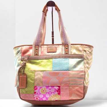 バッグ Coach Signature Patchwork Hand Bag Pink Coach Hand Bag Signature Patchwork Pouch Pink y2k Women's