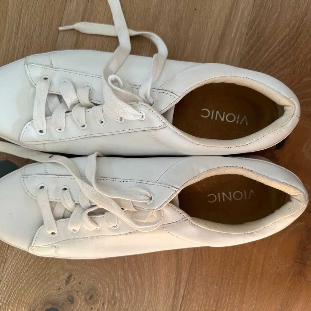 Vionic - image 4