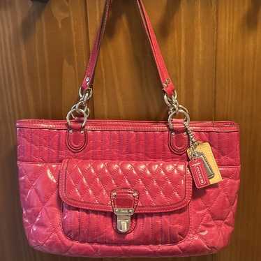 Pink poppy coach - Gem