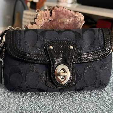 Coach signature legacy turnlock - Gem