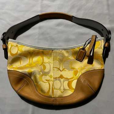 バッグ Vintage Coach Purse Shoulder Bag Yellow Vintage Coach yellow shoulder bag (See Pics For Details) | eBay