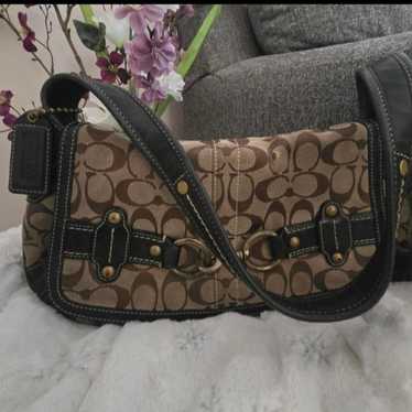 vintage coach old soho ソーホー 茶 COACH Vintage Soho Shoulder bag buckle Suede Leather Beige