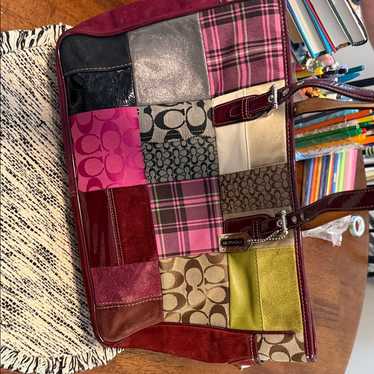 バッグ 2018 Coach Patchwork Turnrock Tote Bag Coach vintage 2018 Patchwork Turnlock Tote Bag coach.com
