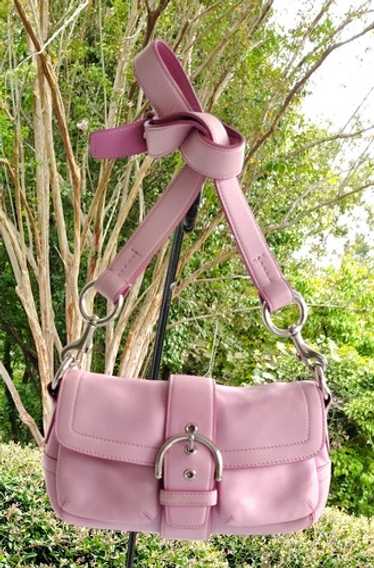 Coach Pink Soho Hobo Shoulder 肩掛け PINK Coach Pink Soho Shoulder Bag – Rediscover Vintage