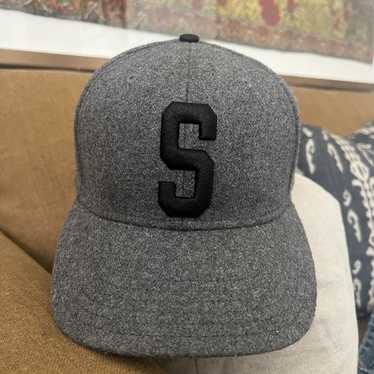 Vintage stussy logo snapback - Gem
