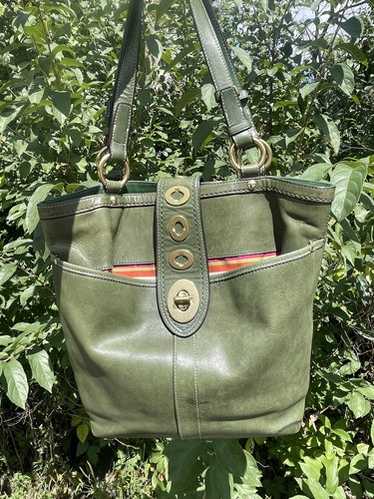 バッグ Coach Lily Legacy Turnrock Green Leather Coach green lily legacy - Gem