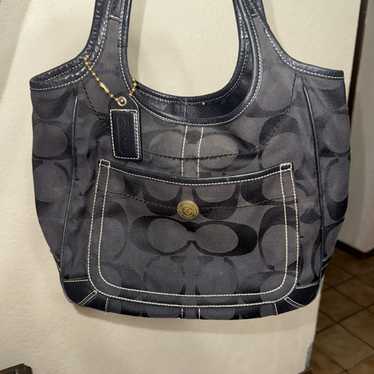 バッグ Coach Ergo Leather Hobo tote Bag What fits inside our large, made-with-waste Ergo bag? 🤎 You