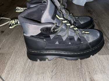 Dr. Martens Boury ブラック 8 UK Amazon.com | Dr. Martens Boury Unisex Leather Boots – Full