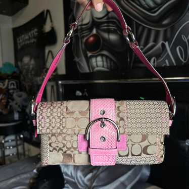 美品 COACH コーチ ショルダーバッグ SOHO ソーホー 6818 ピンク COACH（コーチ）の「ソーホー バッグ・シグネチャー ジャカード