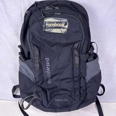 Patagonia Refugio 28L ブラックバックパック 美品 Patagonia Refugio Pack 28L Laptop Sleeve Backpack 47912