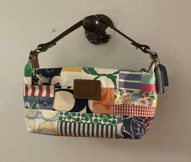 バッグ 1002 Coach Mini Bostonbag 2way Patchwork Coach Mini Boston Bag 2-Way Patchwork – Signature Canvas