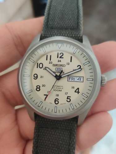 Seiko 5 sports 7s36-03j0 - Gem