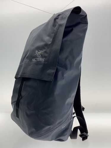 ARC'TERYX Granville Daypack ダークグレー Backpack Review: The Arc'Teryx Granville 25L – The Backpacker