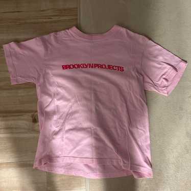 Brooklyn project ピンク Tシャツ Brooklyn project ピンク Tシャツ Brooklyn project ピンク Tシャツ