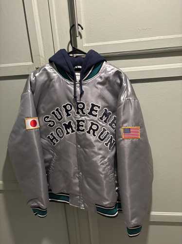 ジャケット・アウター Supreme run Satin Hooded Varsity Jk ジャケット・アウター Supreme run Satin Hooded Varsity Jk