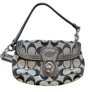 Coach signature legacy turnlock - Gem