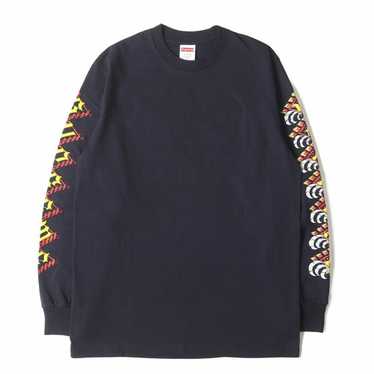 Supreme 24AW Strawberries L/S Tee　XXL Supreme Strawberries L S Tee (FW24) - $54