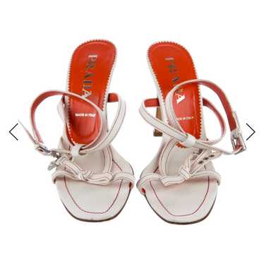 靴 Vintage Prada T-Strap Heel Sandals Vintage Prada T-Strap Heel Sandals