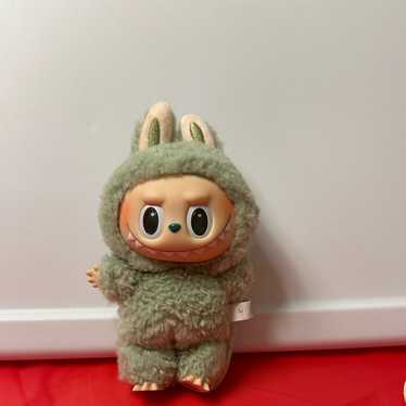 Green grape labubu - Gem