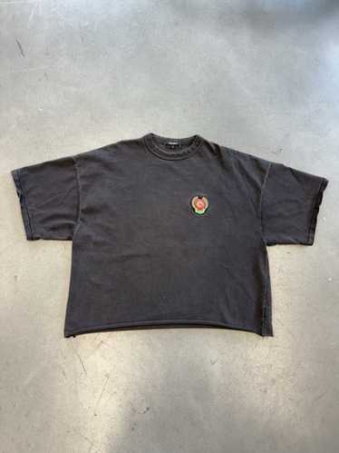 トップス Yeezy Season5 Crest LOGO Tee Yeezy Season 5 Crest Logo Tee *worn once* Color | Depop