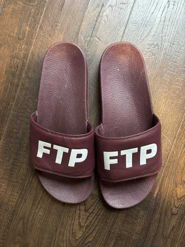 新品 FTP LOGO SLIDES(NAVY) - US9/27cm 新品 FTP LOGO SLIDES(NAVY) - US9/27cm