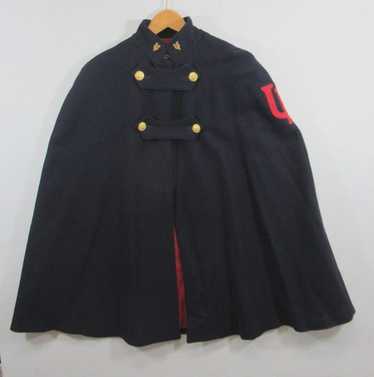Vintage brucks nurses cape - Gem