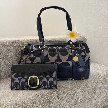 バッグ Coach Denim Signature Shoulder Bag y2k Coach Brook Flap Chain Bag in Signature Denim, LH/Deep Blue