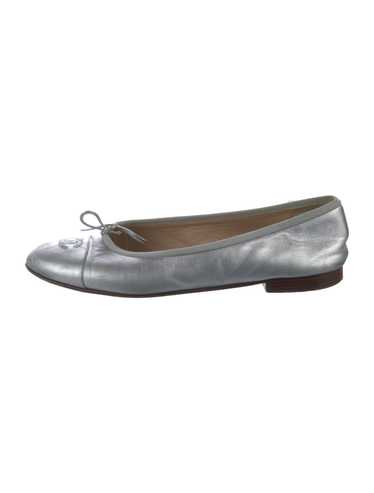 靴 CHANEL Coco Mark Ballerina SILVER BLACK Chanel Black/Silver Leather CC Cap Toe Ballet Flat Size 6.5