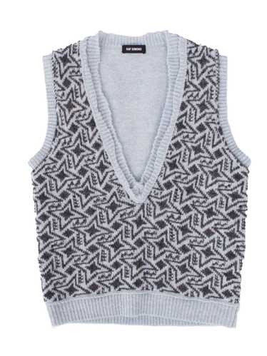 トップス RAF SIMONS 2015AW DISTRESSED KNIT VEST トップス RAF SIMONS 2015AW DISTRESSED KNIT VEST Raf Simons