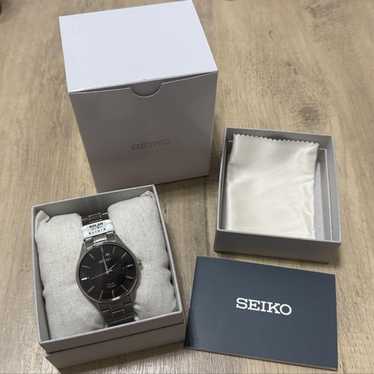 Seiko v157 0bx0 solar - Gem