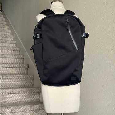 Porter Stage Daypack Navy - Gem