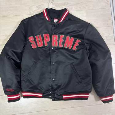 Supreme 2021 ジャケットMichell&Ness Supreme Mitchell & Ness Satin Varsity Jacket (SS21) - $248