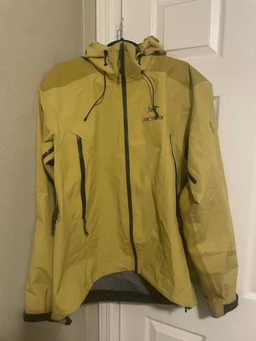 Arc’teryx beta ar ベージュ Gore-tex Arc'teryx Beta Gore-Tex Jacket Wicker at CareOfCarl.com