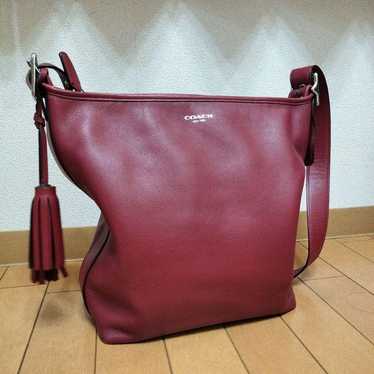 ✨Rare✨Coach Burgundy One-Shoulder Pouch My first Coach bag 🥰 : r/handbags