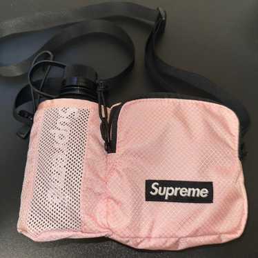 Supreme 22SS Sling Bag Pink 傷 Supreme Small Messenger Bag (SS22) - $98