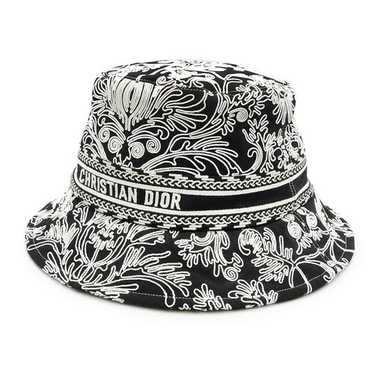 未使用 DIOR もこもこ ムートン D-Bobby ボブハット 白 未使用 DIOR もこもこ ムートン D-Bobby ボブハット 白 未使用