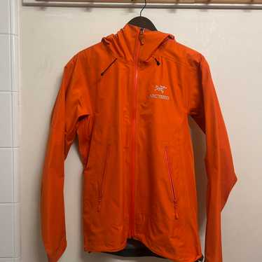 ジャケット・アウター Arcteryx Beams Zeta Sl Jacket orange Arc'teryx Zeta SL - Women's Review | Tested & Rated