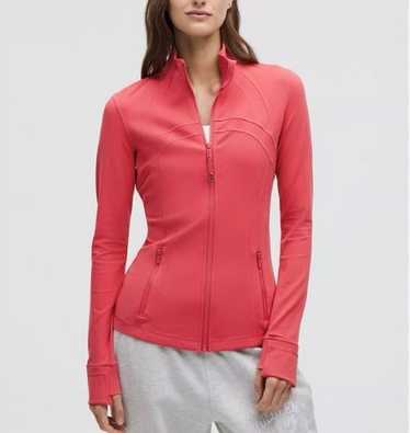 lululemon Define Jacketサイズ6 Lululemon Define Jacket (White, 8) at Amazon Women's