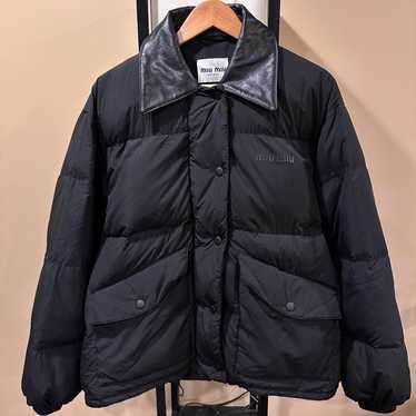 ジャケット・アウター miumiu navy cropped puffer jacket Miu miu navy cropped puffer jacket, perfect condition, no