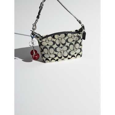 【超美品】Coach Mini Signature Small Hobo Coach Beige Off White Signature Mini Shoulder Bag Hobo K05K