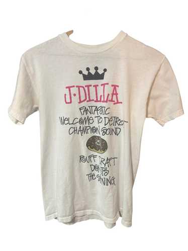 コレクター向け STUSSY J Dilla Tシャツ Detroit XL コレクター向け STUSSY J Dilla Tシャツ Detroit XL