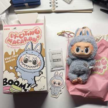 ぬいぐるみ POPMART Labubu Macaron Sea Salt Coconut Labubu The Monsters Exciting Macaron Vinyl Face Series Sea