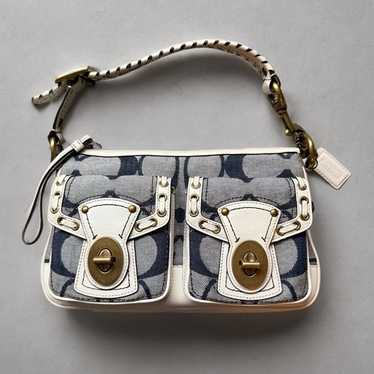バッグ Coach Denim Signature Shoulder Bag y2k Coach Swinger Shoulder Bag in Signature Denim, LH/Deep Blue