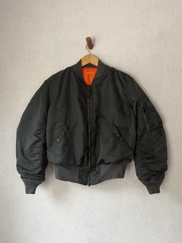 ジャケット・アウター 1968 Alpha Industies MA-1 Made in USA Vintage 1968 Alpha Industries USAF Flight MA-1 Reversible