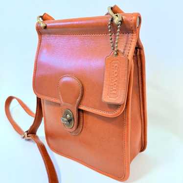 バッグ old coach turnlock shoulderbag archive Coach Vintage Shoulder bag Turn Lock Leather Navy Blue Used Unisex