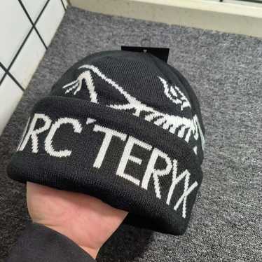 Arcteryx knit beanie - Gem