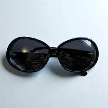 希少 archive vintage Miu Miu sunglasses Vintage Miu Miu Sunglasses | Urban Outfitters