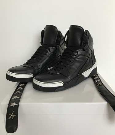 靴 Givenchy Tyson high cut Sneaker Size42 Givenchy Black Leather And Floral Lace Tyson High Top